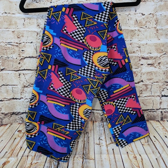 LuLaRoe Pants - LuLaRoe Saved By the Bell Leggings OS